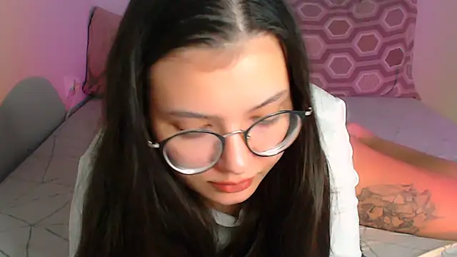 bbycolada online show from November 7, 2025, 10:32 pm