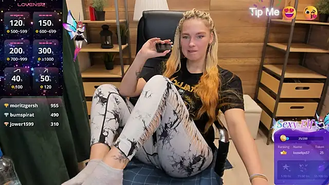  fiona Love online show from December 10, 2024, 12:50 am