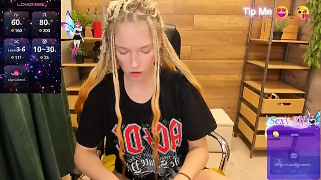  fiona Love online show from January 26, 2025, 8:56 pm