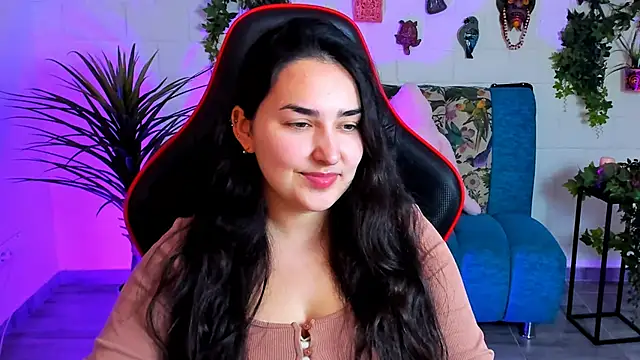 CeceliaJohnson online show from March 13, 2025, 8:04 am