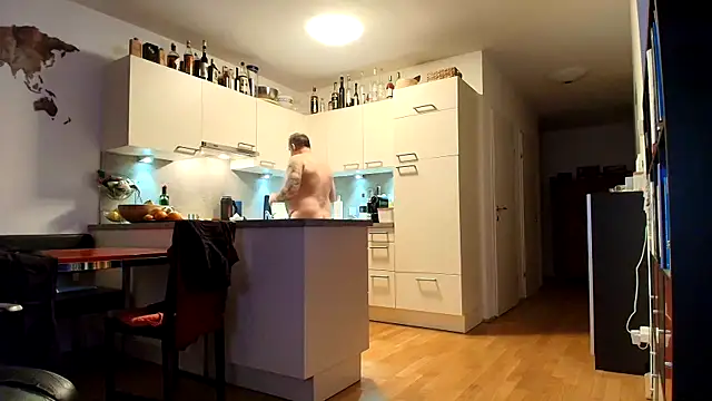 crazylemy online show from February 15, 2026, 6:10 am