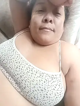 Snapshot of SexyMilfH chatting on March 14, 2026, 8:14 pm SexyMilfH online show from March 14, 2026, 8:14 pm