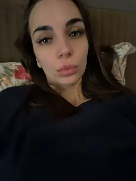 Bad Giorgia online show from April 15, 2026, 8:10 am