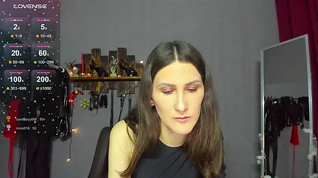 Snapshot of Mistress_Pamela chatting on December 25, 2024, 6:52 am Mistress Pamela online show from December 25, 2024, 6:52 am