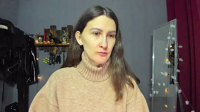 Snapshot of Mistress_Pamela chatting on December 29, 2024, 5:42 am Mistress Pamela online show from December 29, 2024, 5:42 am