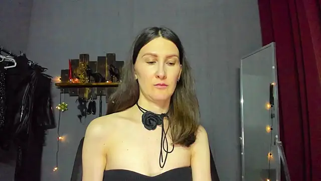 Snapshot of Mistress_Pamela chatting on January 23, 2025, 3:48 am Mistress Pamela online show from January 23, 2025, 3:48 am