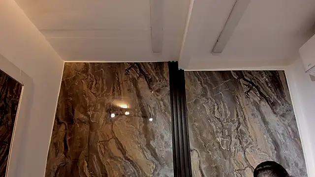 HellenJohansson online show from February 12, 2025, 7:35 pm