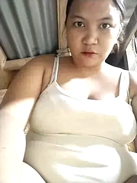 milkytitsmom4u online show from February 26, 2026, 4:50 pm