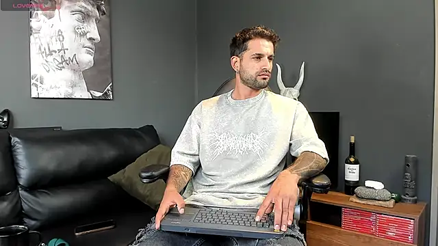 Davevilboy online show from January 14, 2025, 12:45 pm