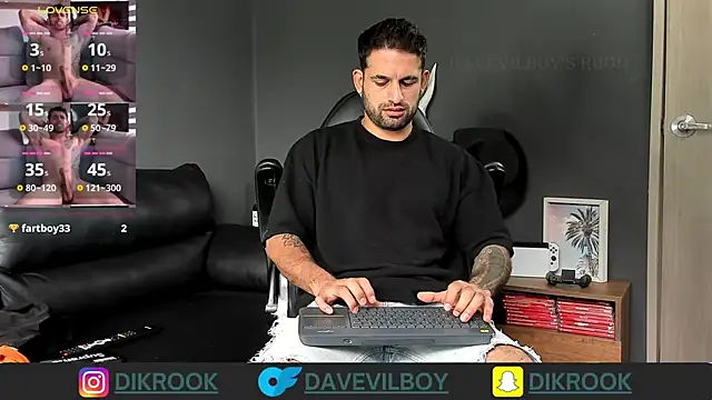 Davevilboy online show from March 12, 2025, 12:26 pm