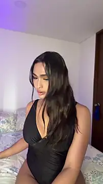 Snapshot of carminaurmommy chatting on June 29, 2026, 9:48 pm carminaurmommy online show from June 29, 2026, 9:48 pm
