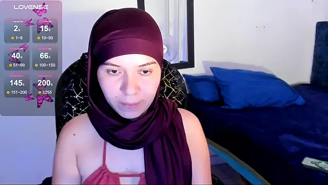 Snapshot of MatchedEyebrow chatting on June 21, 2026, 11:18 pm MatchedEyebrow online show from June 21, 2026, 11:18 pm