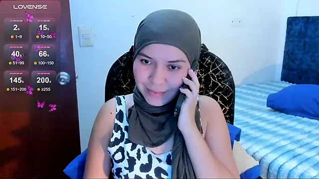 Snapshot of MatchedEyebrow chatting on July 2, 2026, 8:59 pm MatchedEyebrow online show from July 2, 2026, 8:59 pm