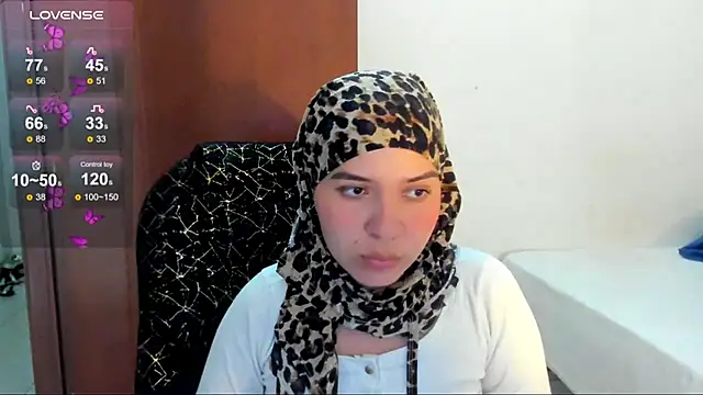 Snapshot of MatchedEyebrow chatting on July 14, 2026, 8:14 pm MatchedEyebrow online show from July 14, 2026, 8:14 pm