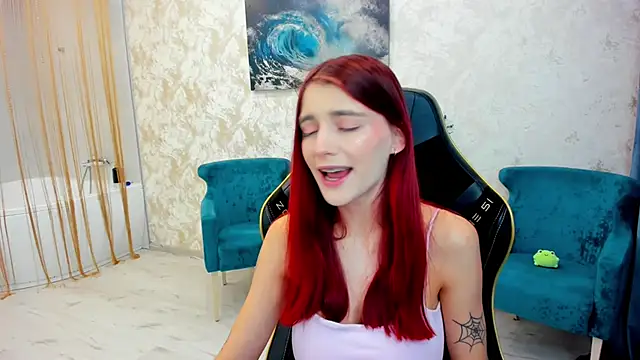 RedLipse online show from April 17, 2026, 3:20 am