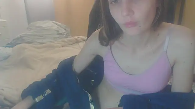 Laco-cO online show from November 11, 2025, 6:41 pm