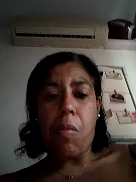 Snapshot of Molly_newman6 chatting on July 9, 2026, 12:31 pm Molly newman6 online show from July 9, 2026, 12:31 pm