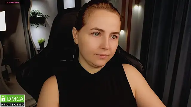 Mira Mermayd online show from October 8, 2025, 8:12 am