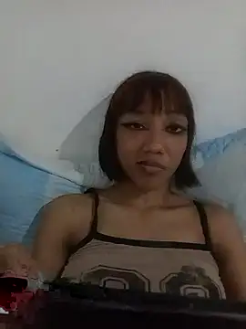 Snapshot of Karmakuro chatting on June 18, 2026, 12:55 am Karmakuro online show from June 18, 2026, 12:55 am