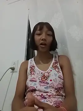 Snapshot of Karmakuro chatting on June 28, 2026, 5:35 am Karmakuro online show from June 28, 2026, 5:35 am