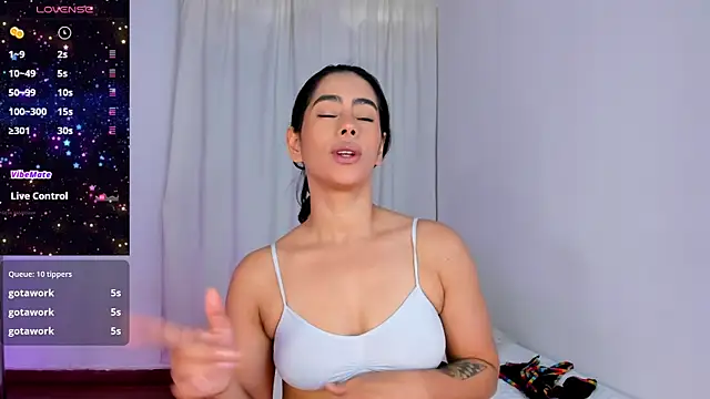 VioletaSotter online show from June 20, 2026, 12:08 pm