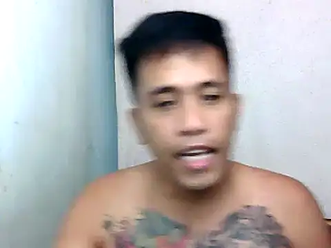 Snapshot of Thyler08 chatting on December 5, 2024, 8:00 am Thyler08 online show from December 5, 2024, 8:00 am