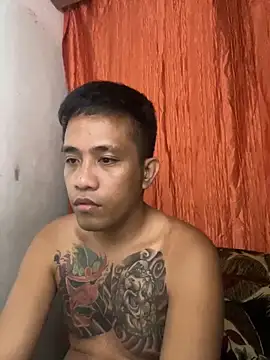 Snapshot of Thyler08 chatting on March 15, 2025, 3:59 pm Thyler08 online show from March 15, 2025, 3:59 pm