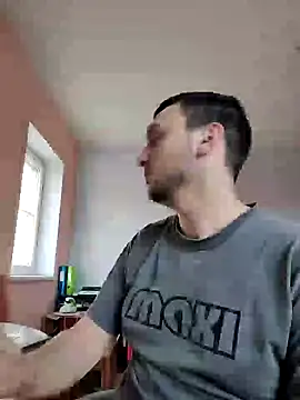 homass3 online show from February 10, 2025, 1:33 pm