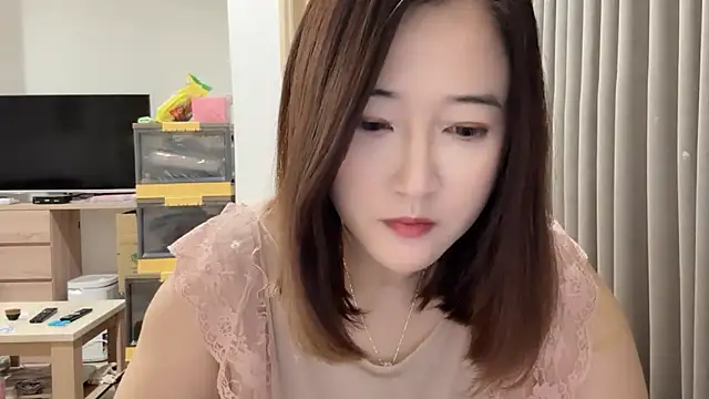 Snapshot of Tw_Angellovers chatting on March 18, 2025, 4:04 pm Tw Angellovers online show from March 18, 2025, 4:04 pm