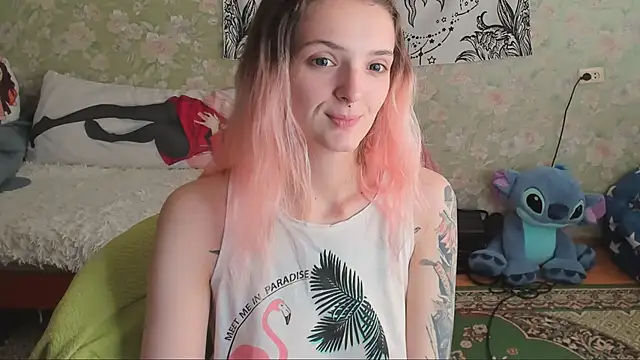 Cutie Adelia online show from September 21, 2025, 9:33 am