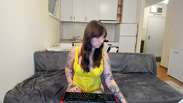 Snapshot of StacyTigerr chatting on January 12, 2025, 8:57 pm StacyTigerr online show from January 12, 2025, 8:57 pm