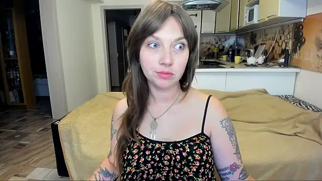 Snapshot of StacyTigerr chatting on October 5, 2025, 2:59 pm StacyTigerr online show from October 5, 2025, 2:59 pm