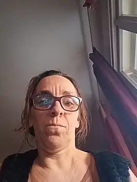 Dettybitch40 online show from November 30, 2025, 9:13 am