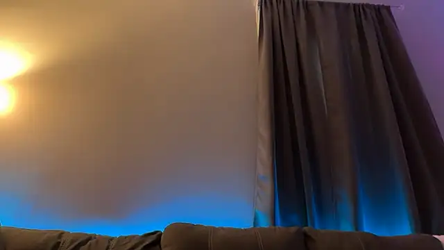 nativepumpkin95 online show from November 17, 2025, 9:09 pm