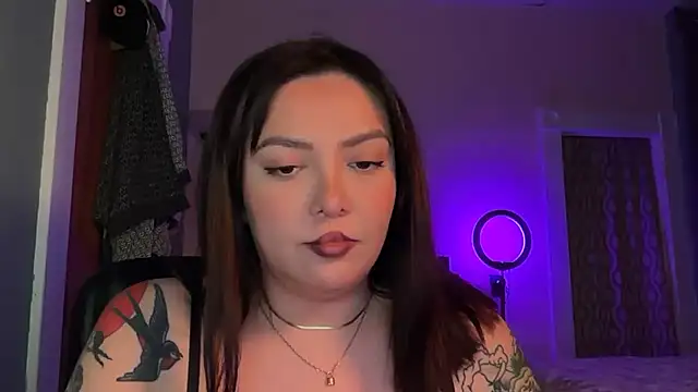 nativepumpkin95 online show from December 2, 2025, 12:27 am