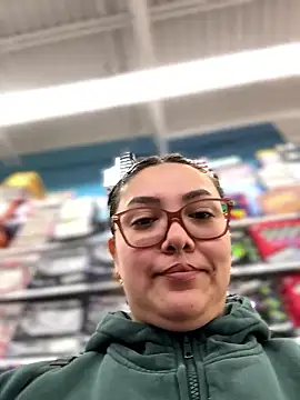 nativepumpkin95 online show from January 6, 2026, 10:34 pm