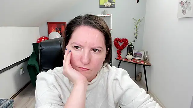 ChloeHottyX online show from February 15, 2025, 3:42 am