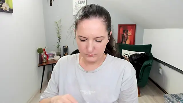 ChloeHottyX online show from March 17, 2025, 11:10 am