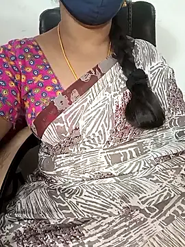Snapshot of Tamil-hotwife chatting on October 19, 2025, 5:46 pm Tamil-hotwife online show from October 19, 2025, 5:46 pm