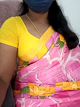 Snapshot of Tamil-hotwife chatting on February 27, 2026, 5:57 pm Tamil-hotwife online show from February 27, 2026, 5:57 pm