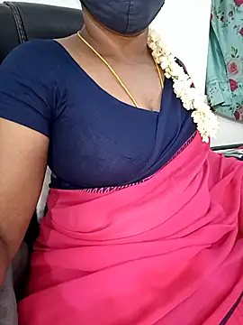 Snapshot of Tamil-hotwife chatting on April 4, 2026, 4:48 pm Tamil-hotwife online show from April 4, 2026, 4:48 pm