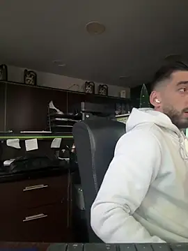 dk2995 online show from December 24, 2024, 6:44 am