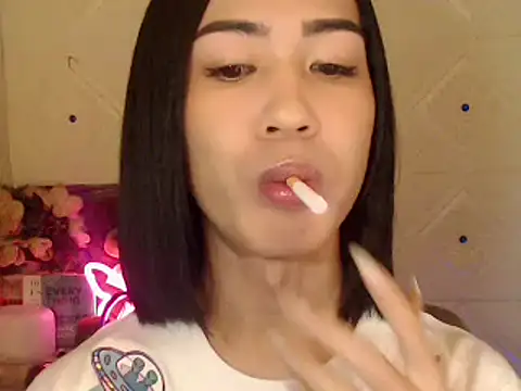 Snapshot of Lemonadexxx chatting on March 7, 2025, 8:23 am Lemonadexxx online show from March 7, 2025, 8:23 am