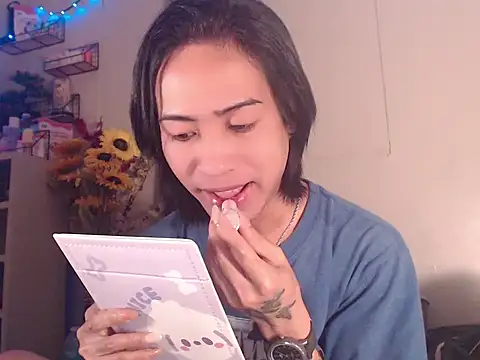 Lemonadexxx online show from February 17, 2026, 2:30 am