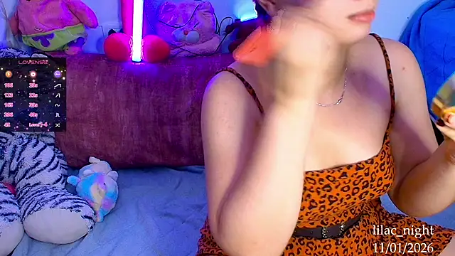 lilac night33 online show from January 11, 2026, 12:54 pm