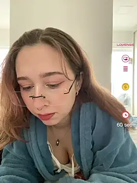 Snapshot of tsuki_chan_on chatting on July 3, 2026, 6:03 pm tsuki chan on online show from July 3, 2026, 6:03 pm