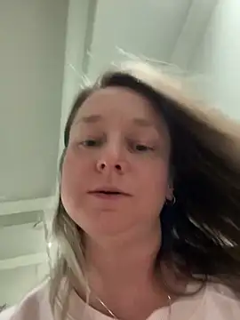 Vivian MayXxX online show from December 14, 2024, 4:34 am