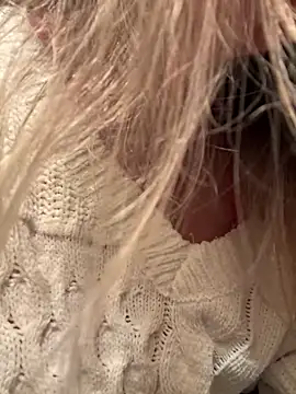 Vivian MayXxX online show from January 24, 2025, 11:02 pm