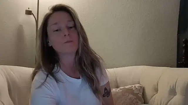 Vivian MayXxX online show from November 4, 2025, 11:37 pm