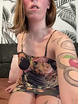 Snapshot of Daisy_Michto_Officiel chatting on February 26, 2026, 2:38 pm Daisy Michto Officiel online show from February 26, 2026, 2:38 pm